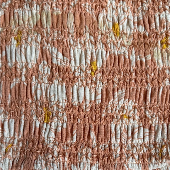 Torrid Peach Floral Smocked Blouse - Picture 3 of 4